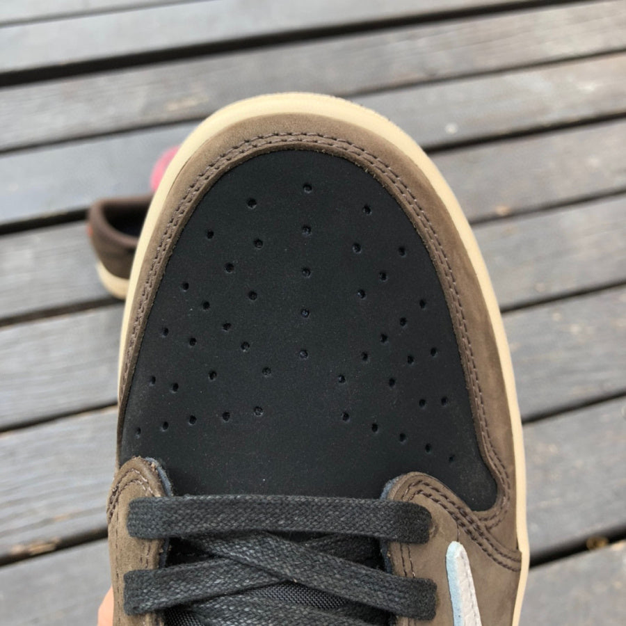 Jordan 1 Low