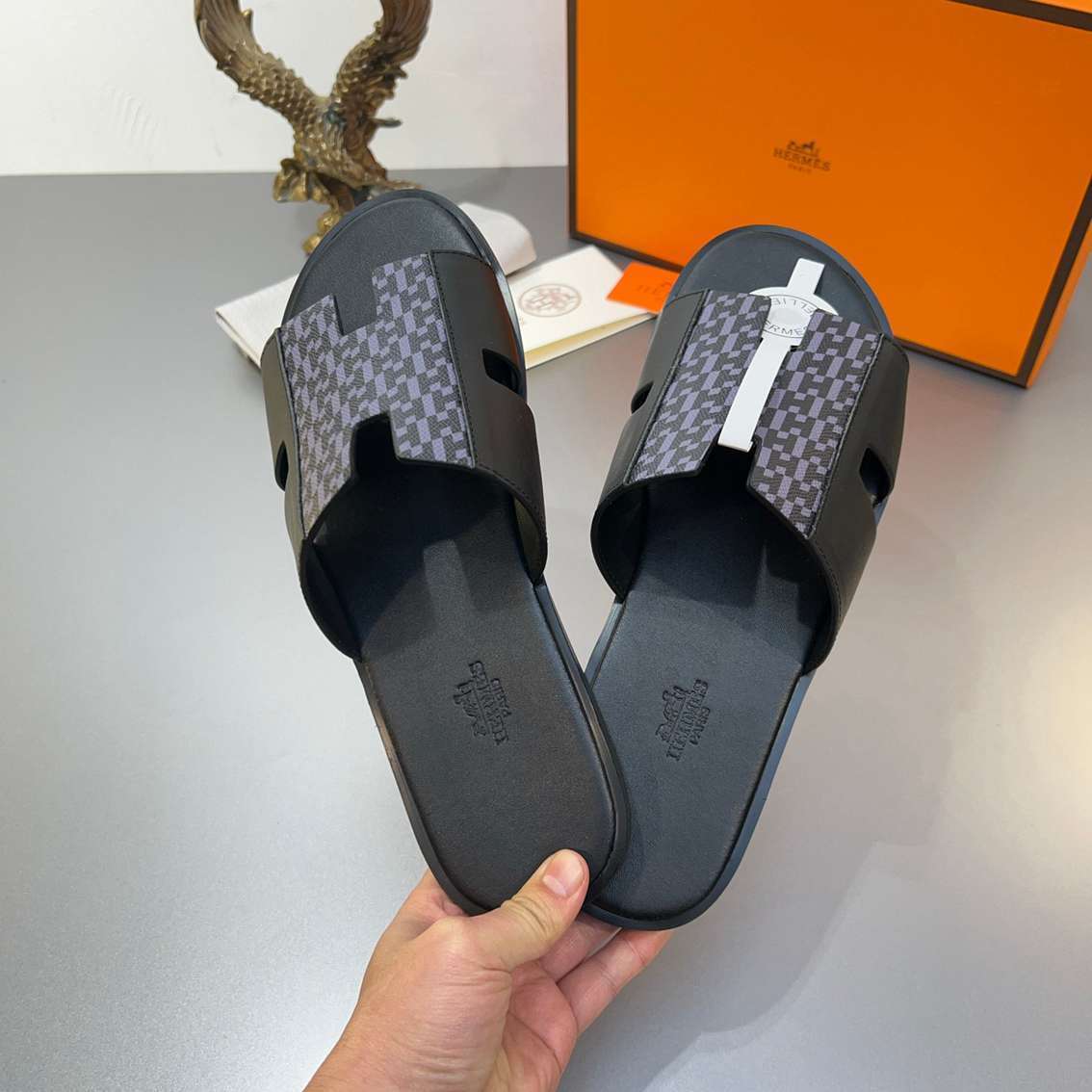 Chinelo Hermes
