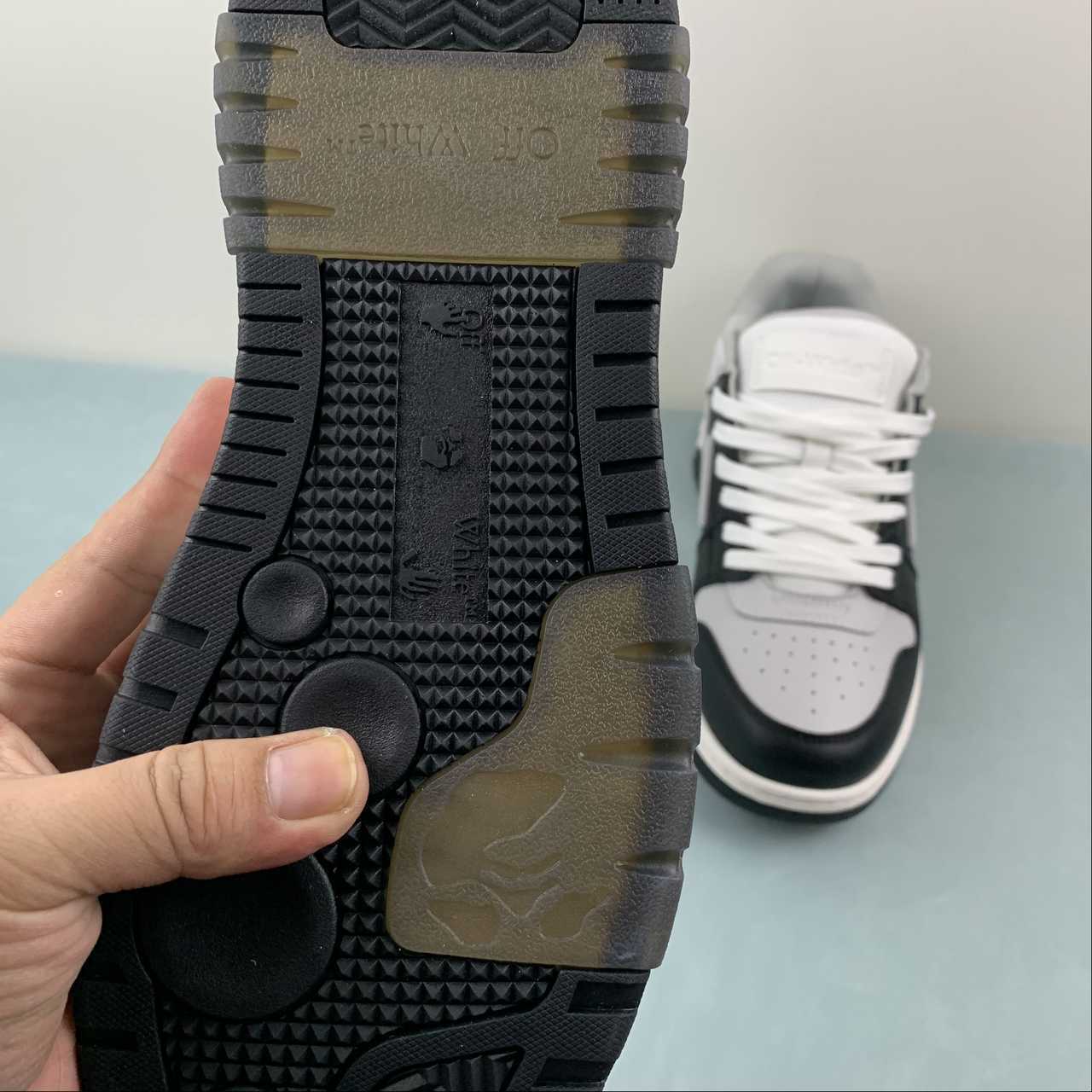 OFF-WHITE Out Of Office "000" Low