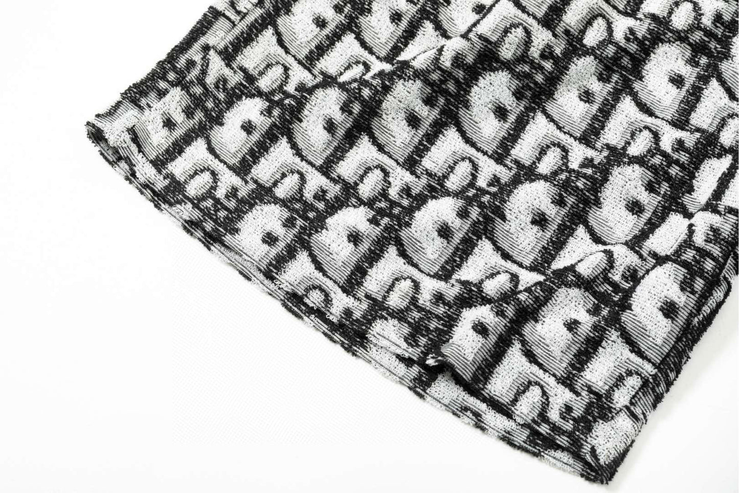 Corto de Dior