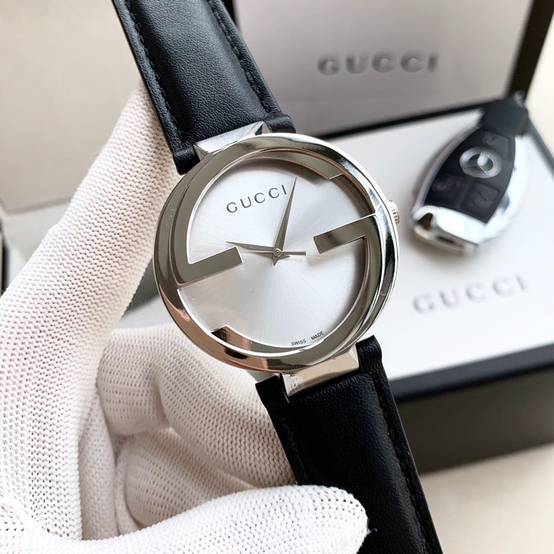 Relógio Gucci