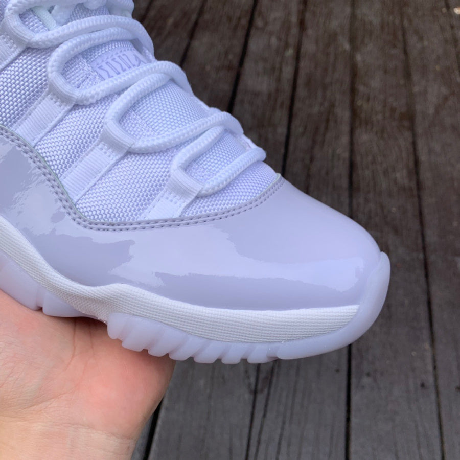 Air Jordan 11
