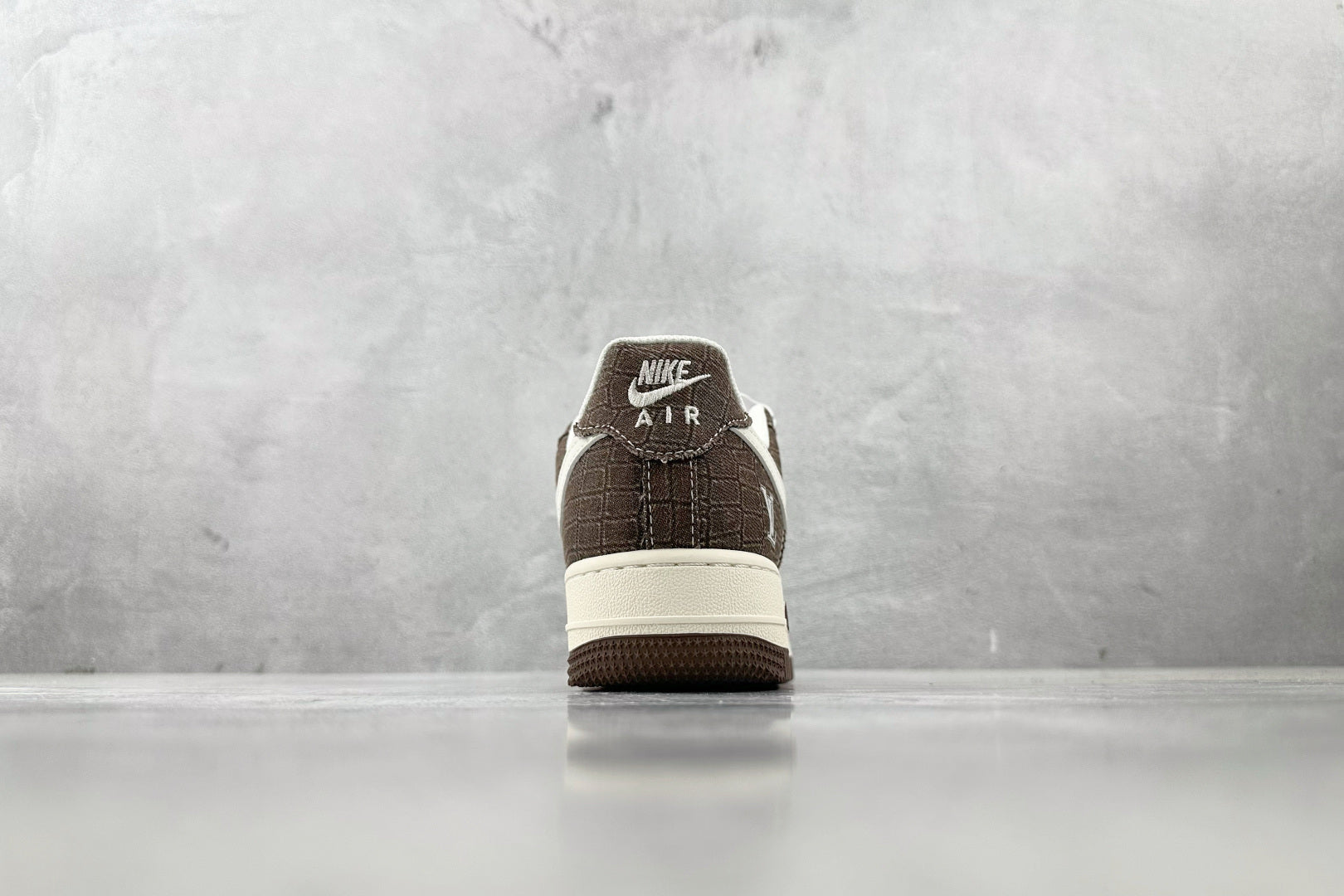 Louis Vuitton x Nike Air Force 1