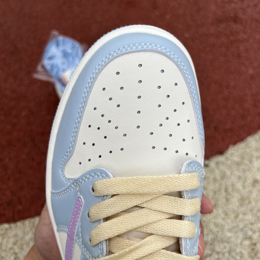 Jordan 1 Low