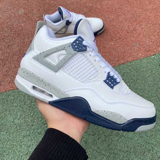 Air Jordan 4