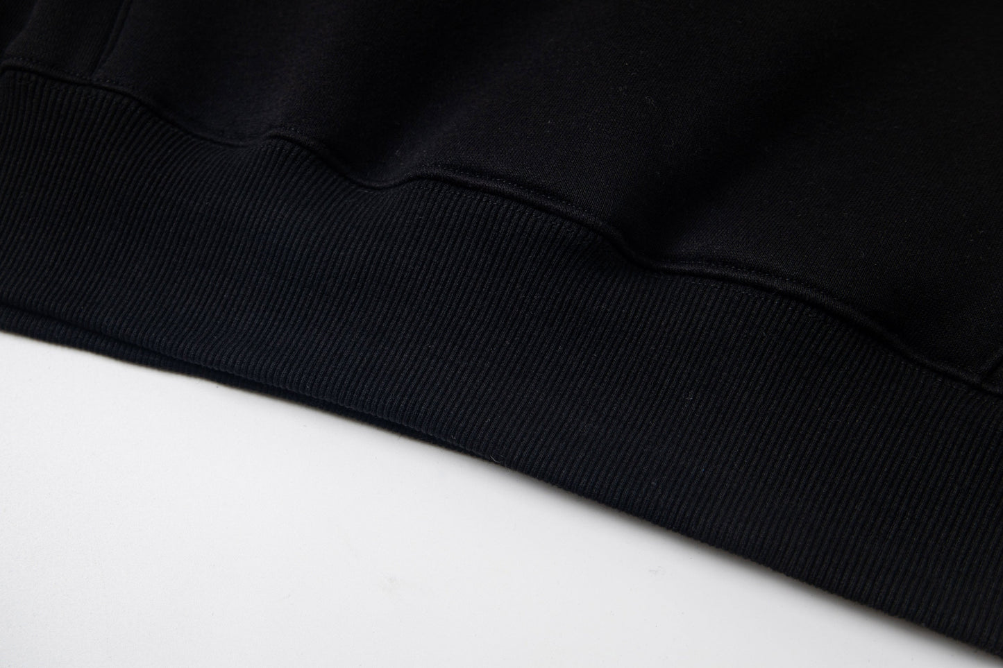 Sudadera con Capucha Syna World