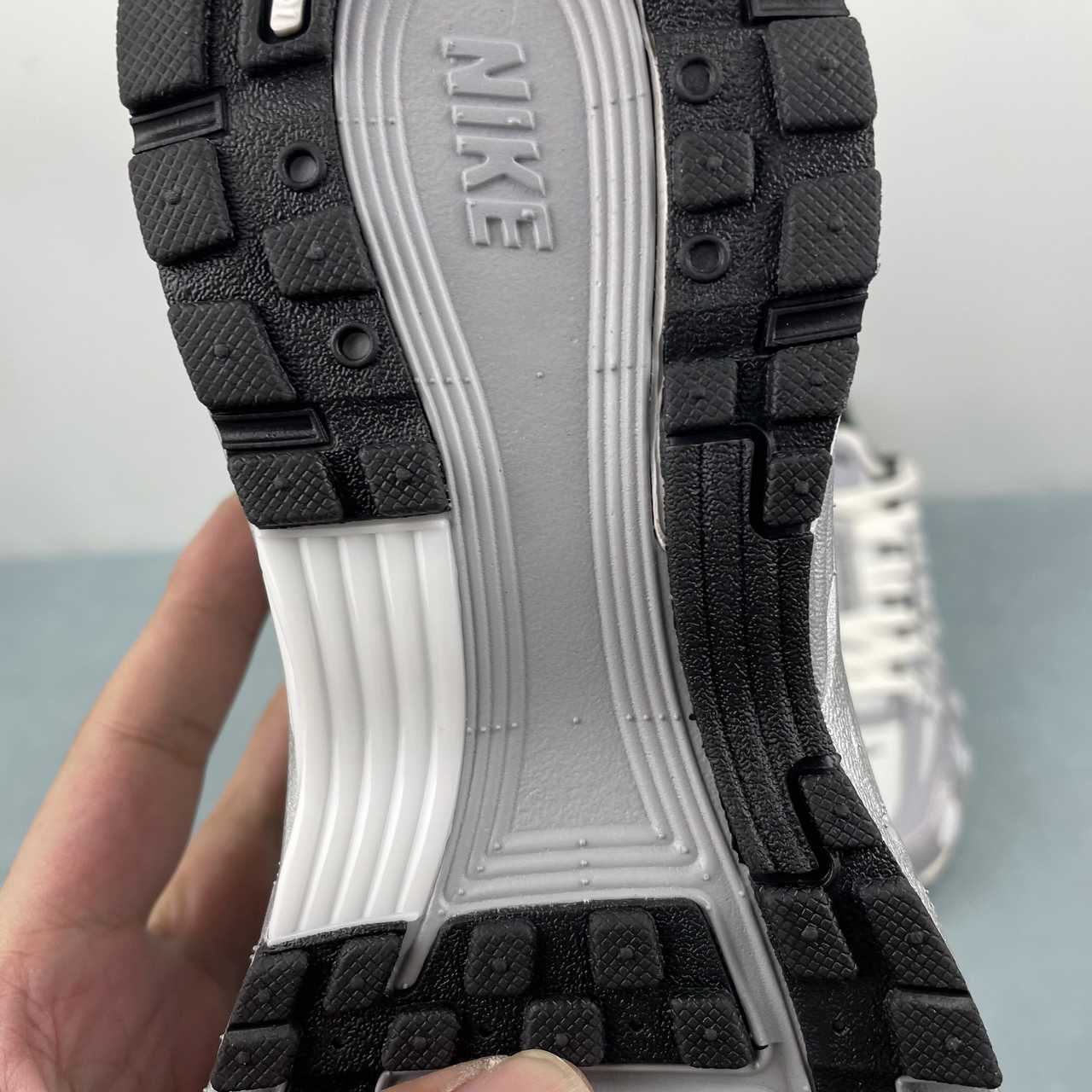 Nike P-6000