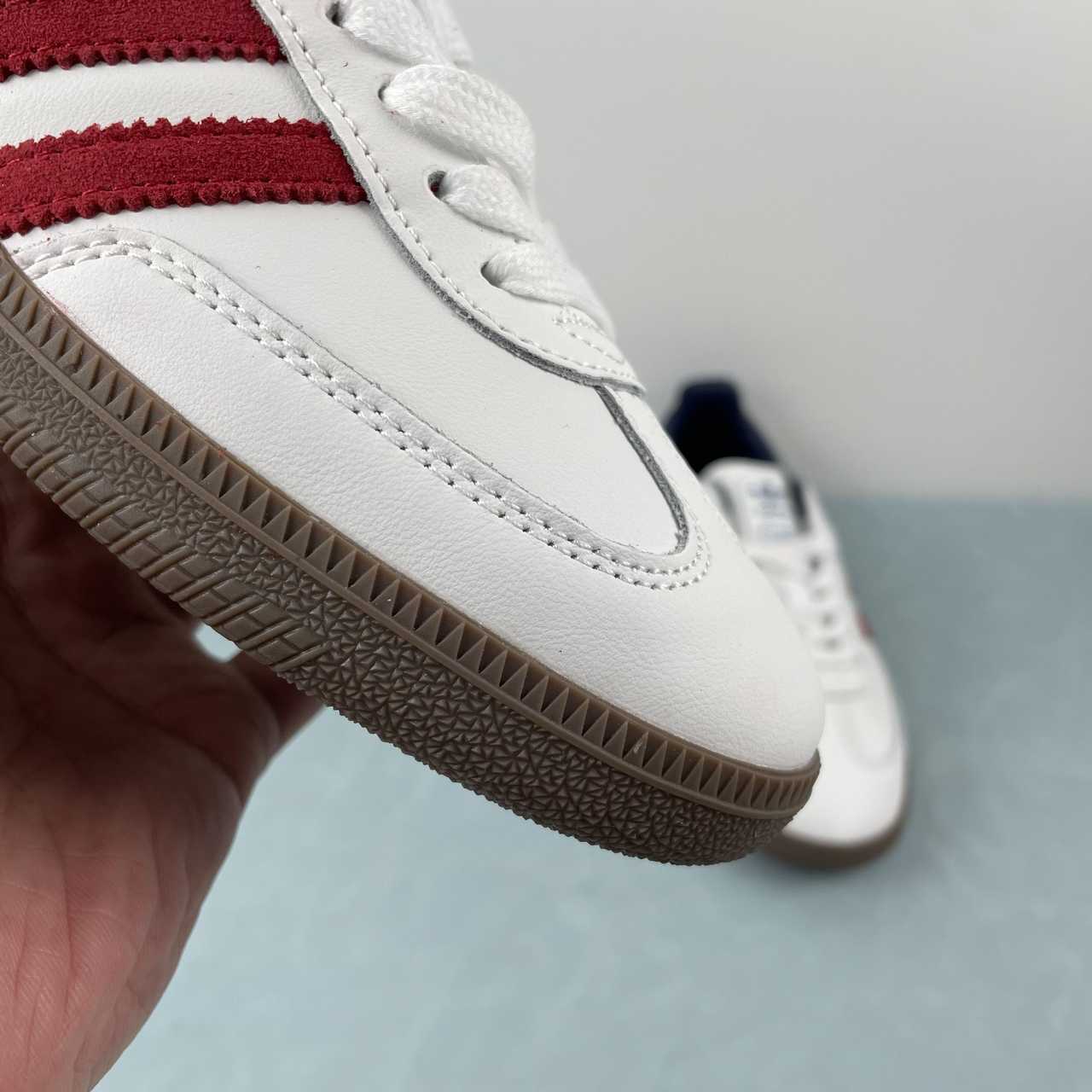 Adidas Samba