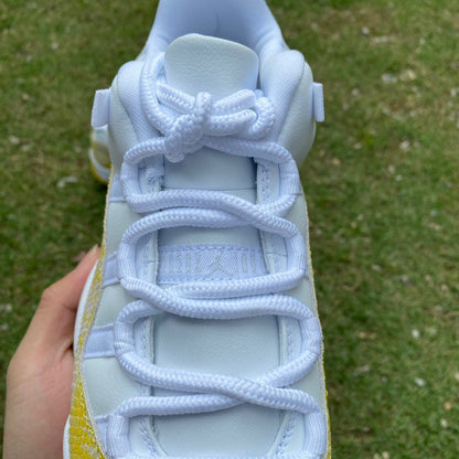 Air Jordan 11
