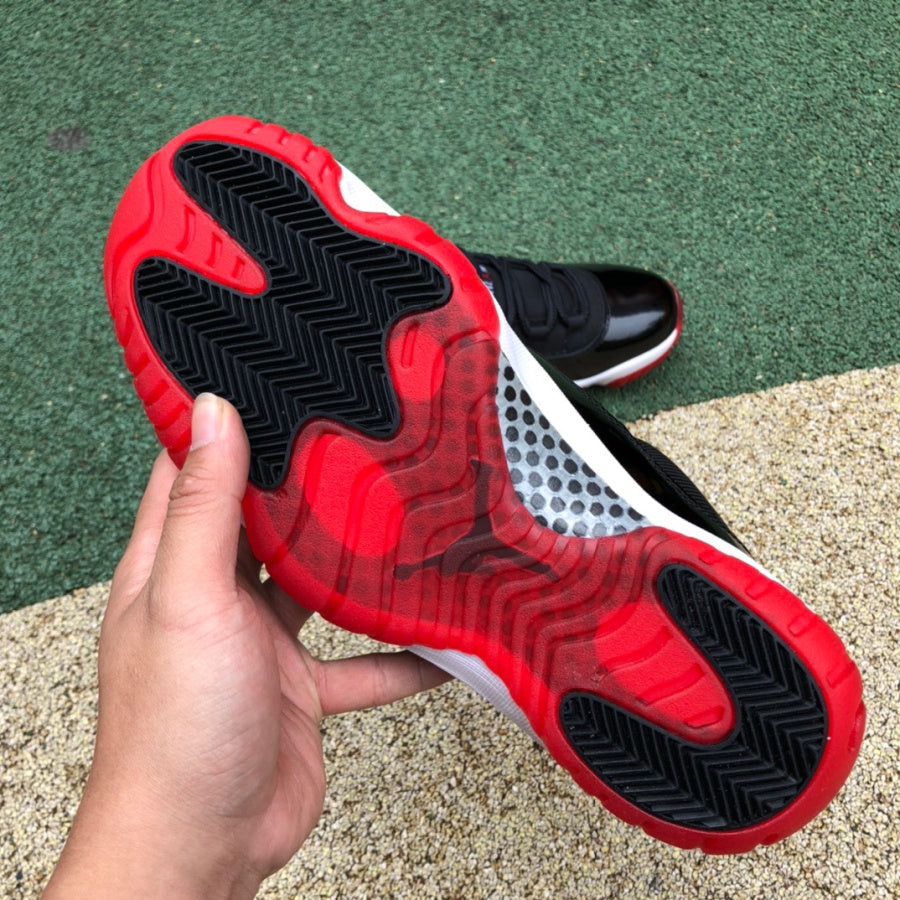Air Jordan 11