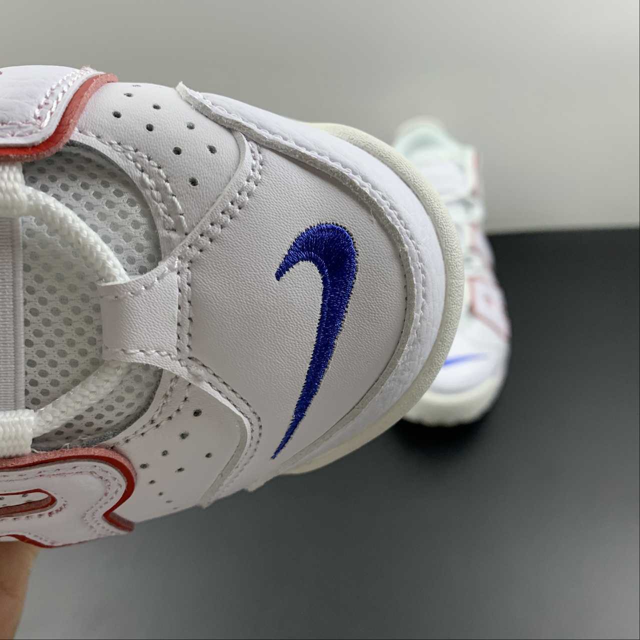 Nike Air More Uptempo