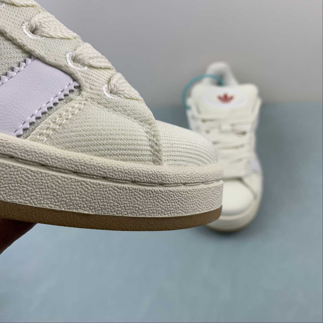 Adidas Campus 00s