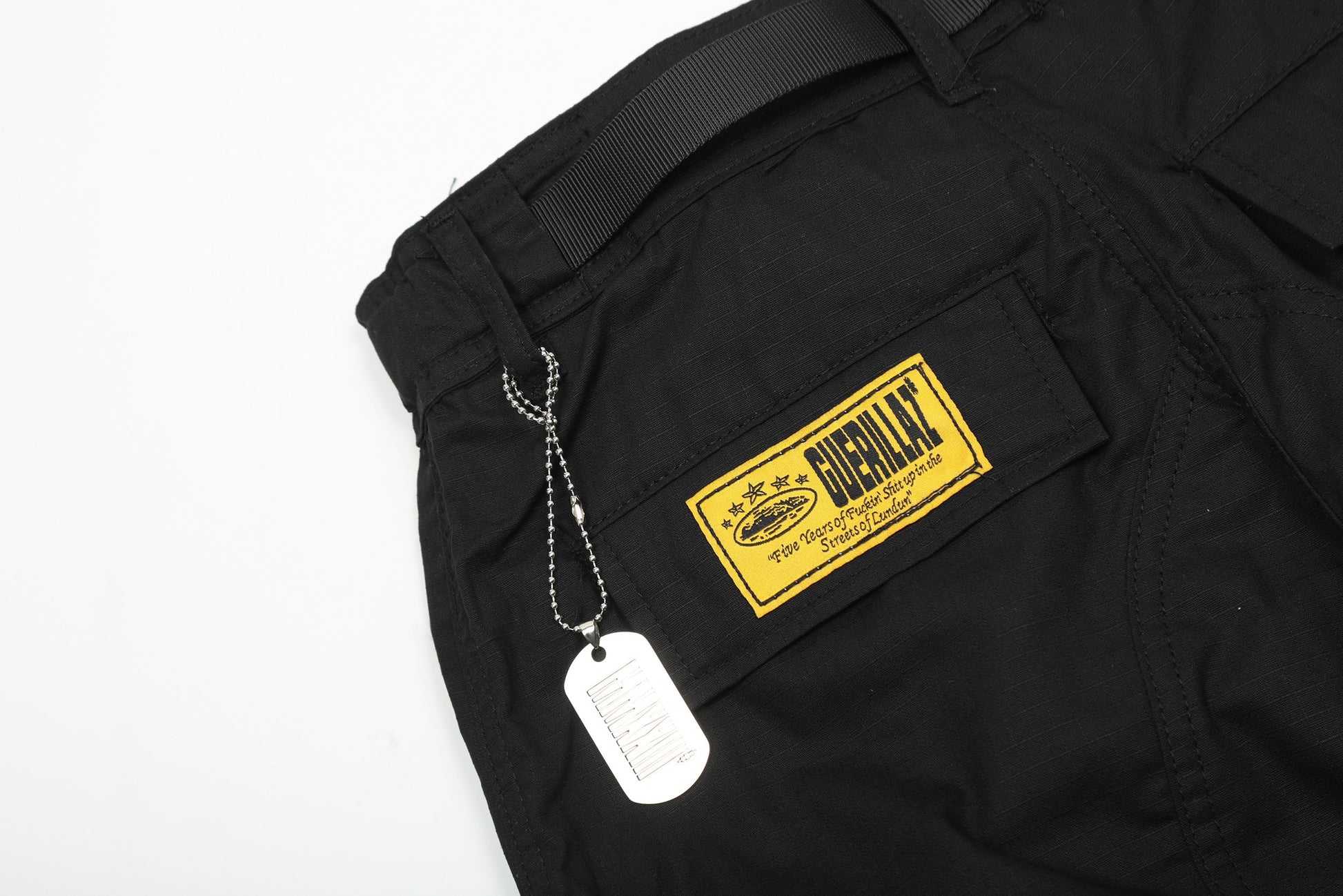Calça Corteiz Guerillaz Cargo