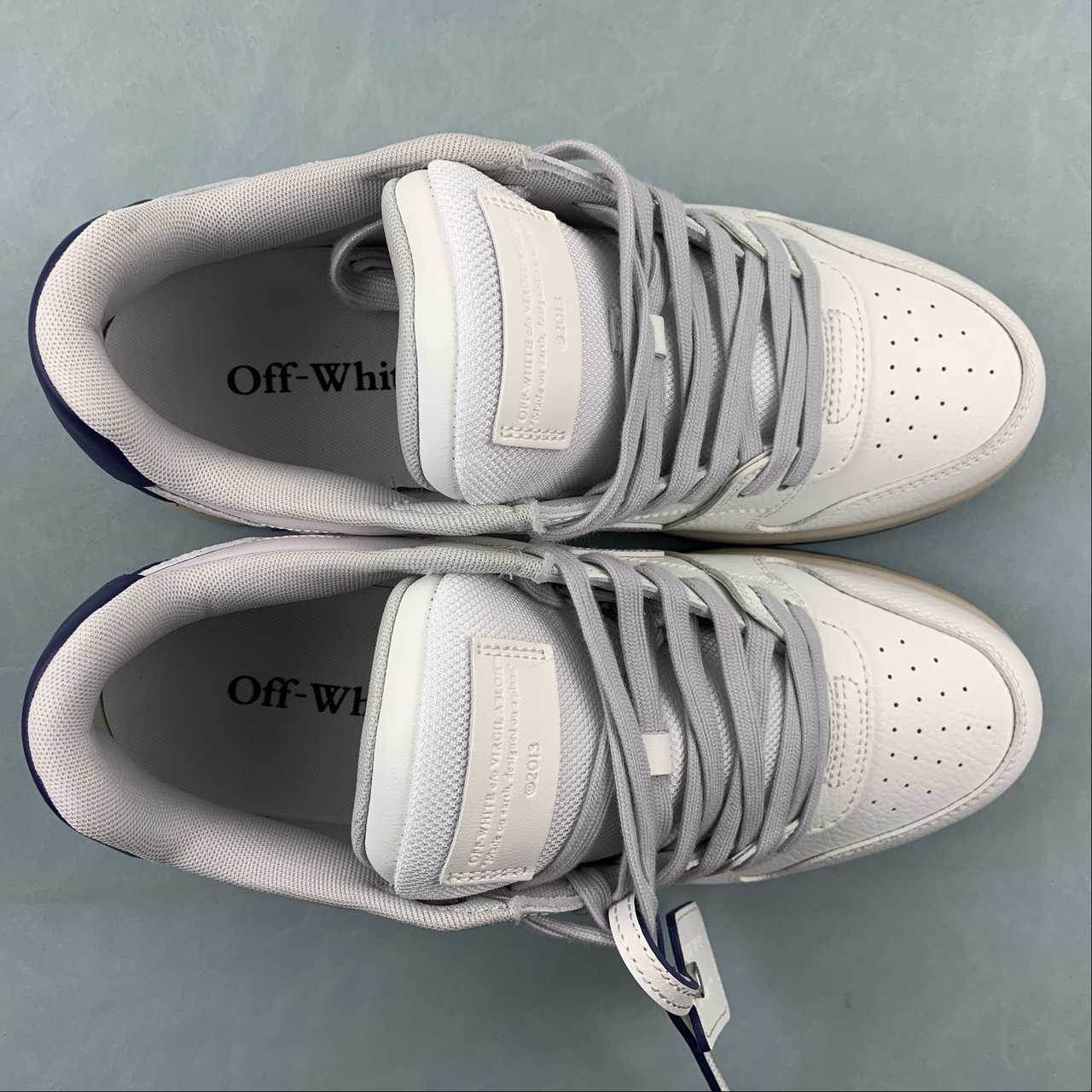 OFF-WHITE Out Of Office "000" Low