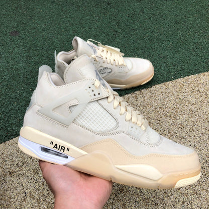Air Jordan 4