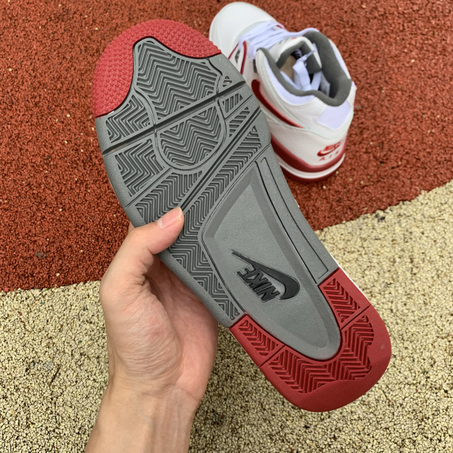 Air Jordan 4