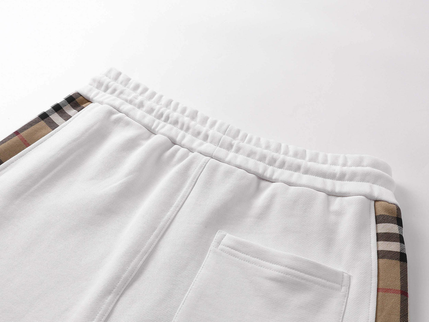 Short Burberry