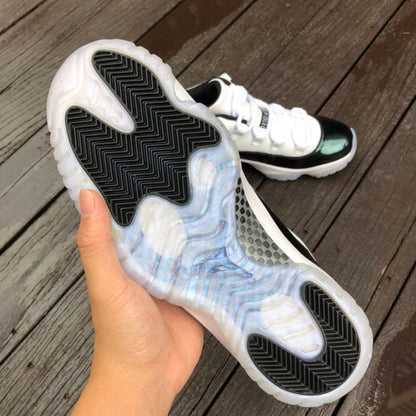 Air Jordan 11