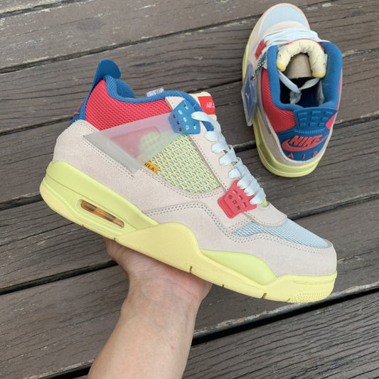 Air Jordan 4