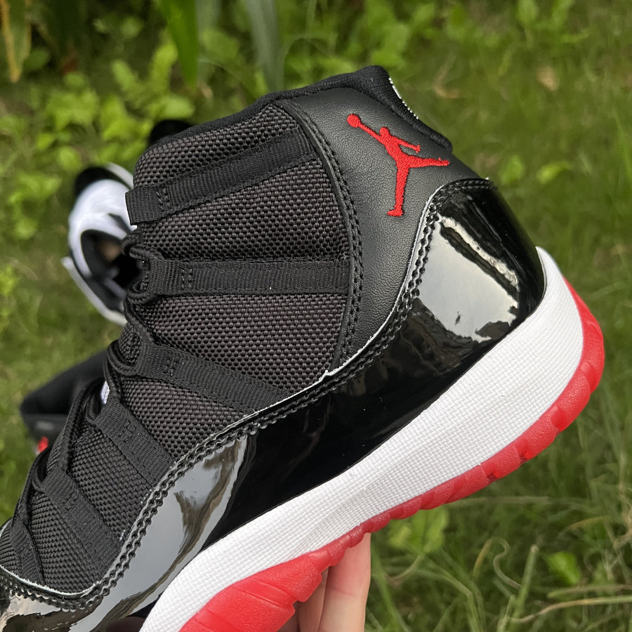 Air Jordan 11