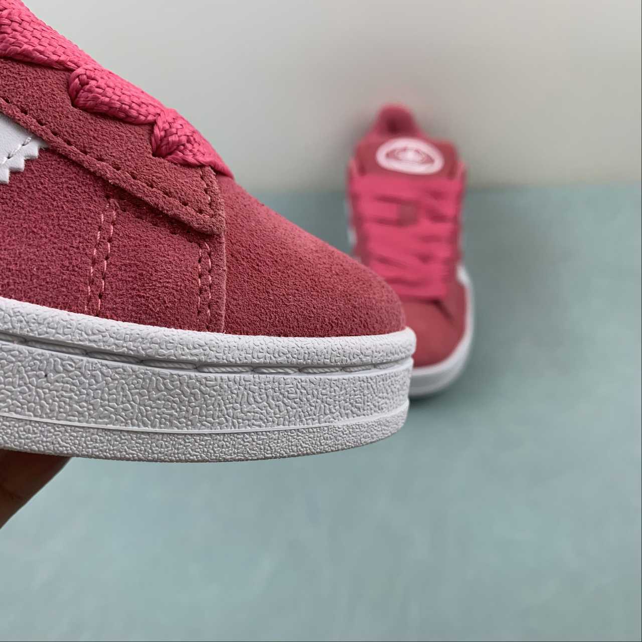 Adidas Campus 00s