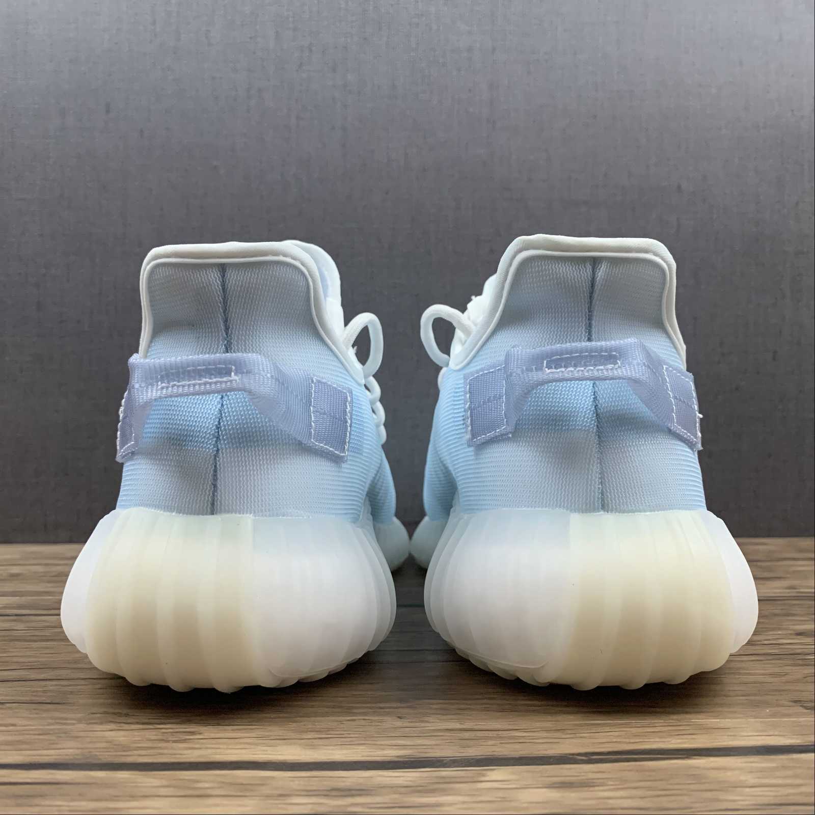 Adidas Yeezy Boost 350 V2