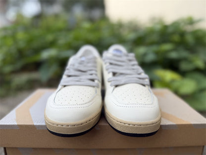 Golden Goose Super-Star