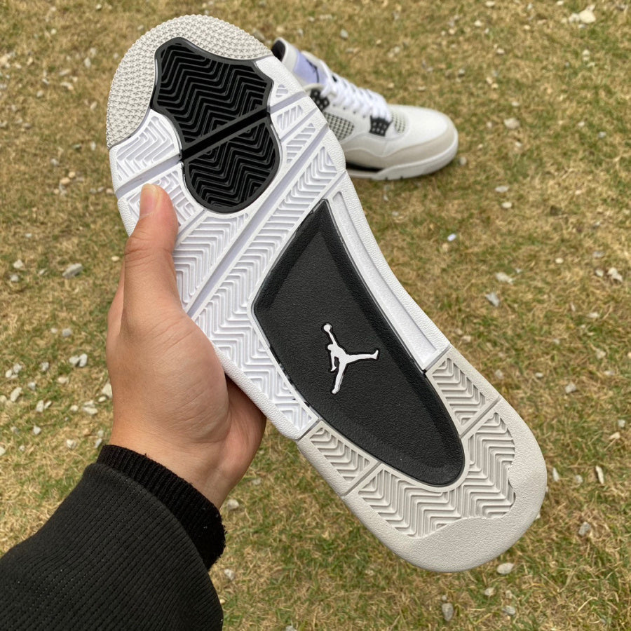 Air Jordan 4