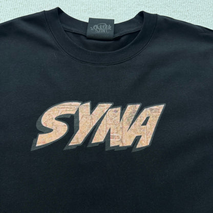 Camiseta Syna World