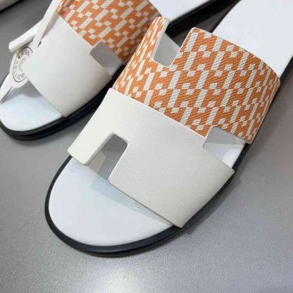 Chinelo Hermes Izmir