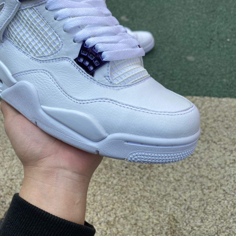 Air Jordan 4