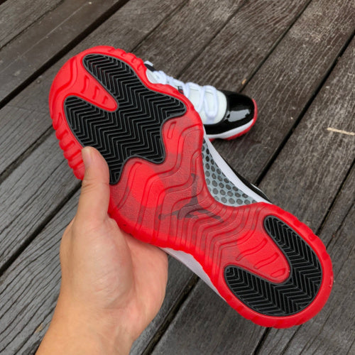 Air Jordan 11