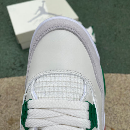 Air Jordan 4