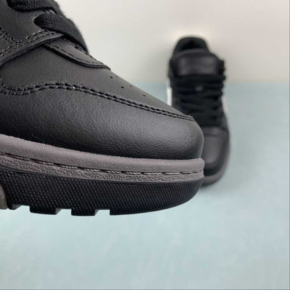 OFF-WHITE Out Of Office "000" Low