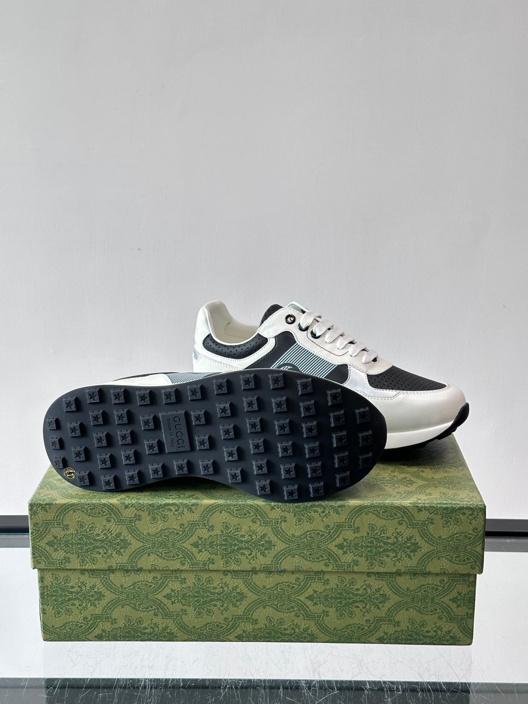 Gucci G74 Sneaker