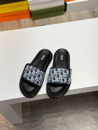 Chinelo Dior Slippers