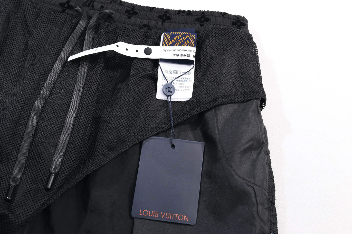 Corto Louis Vuitton