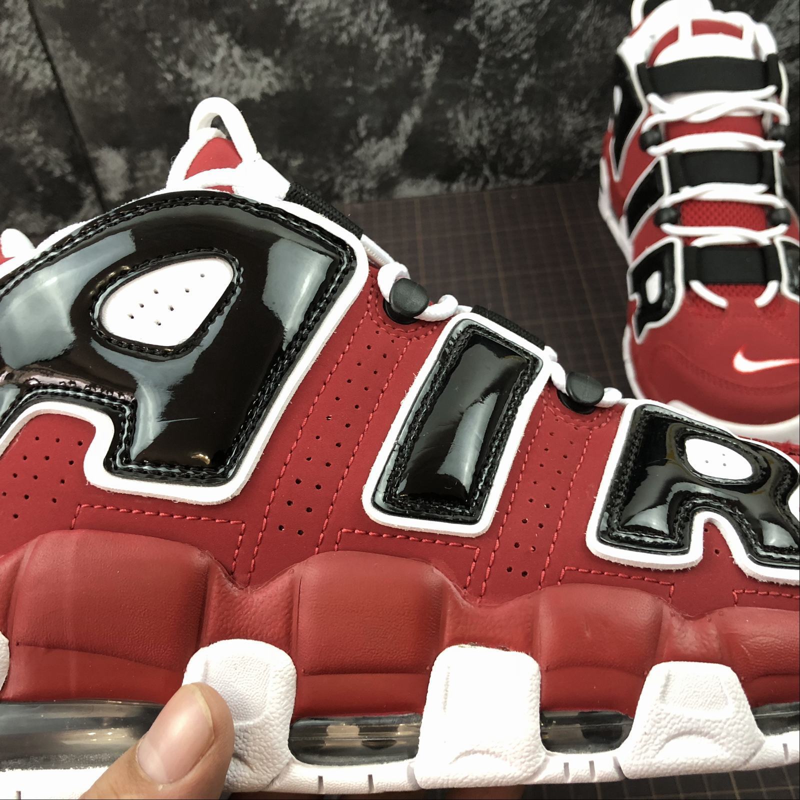Nike Air More Uptempo