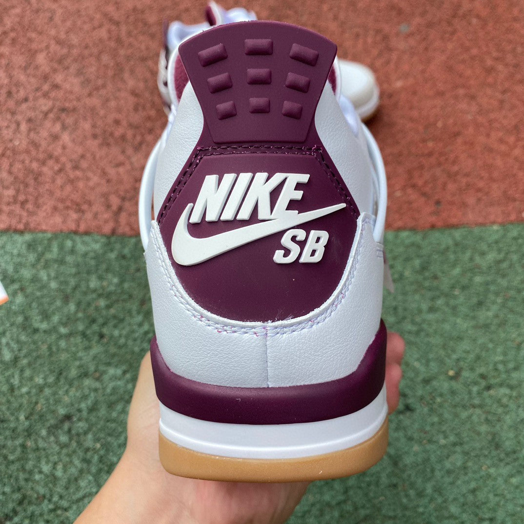 Air Jordan 4