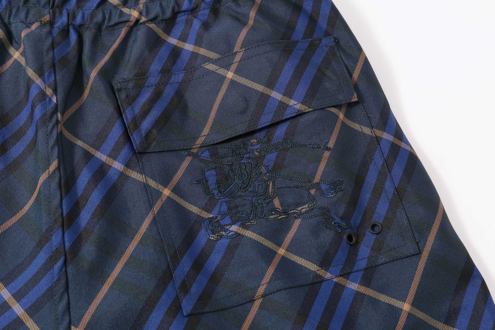 Short Burberry