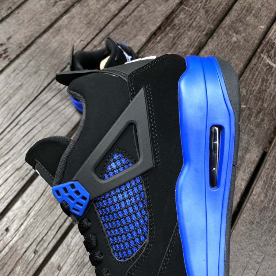 Air Jordan 4