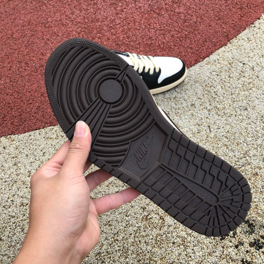 Jordan 1 Low