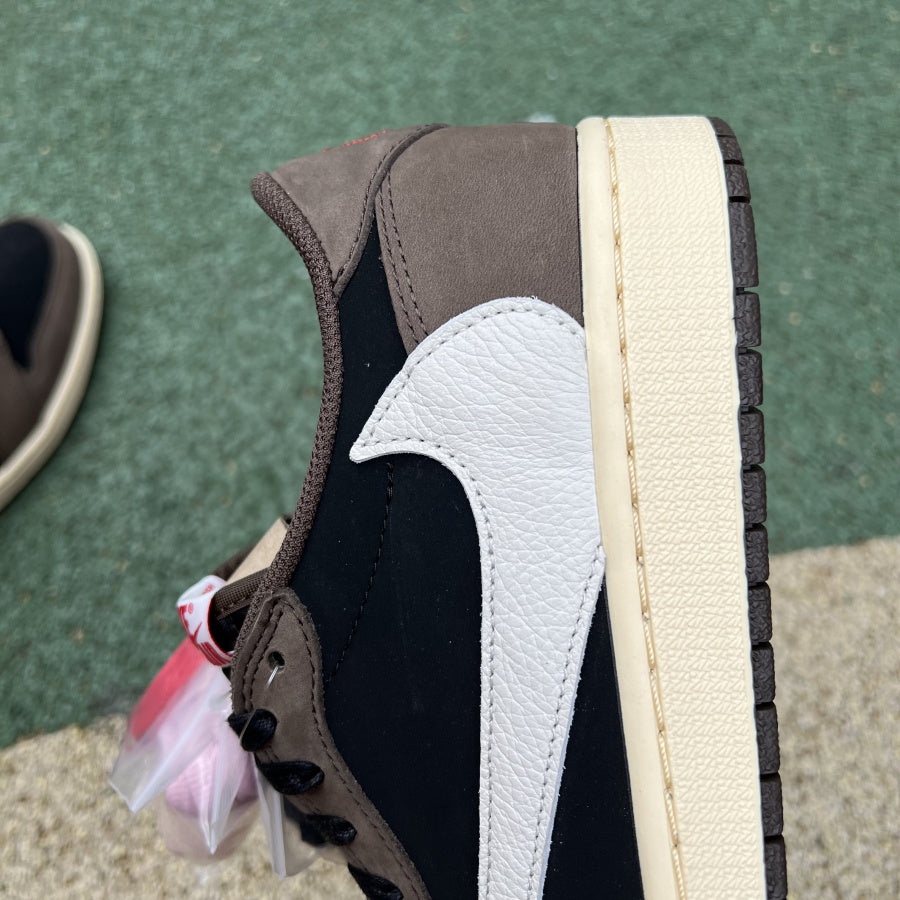 Jordan 1 Low