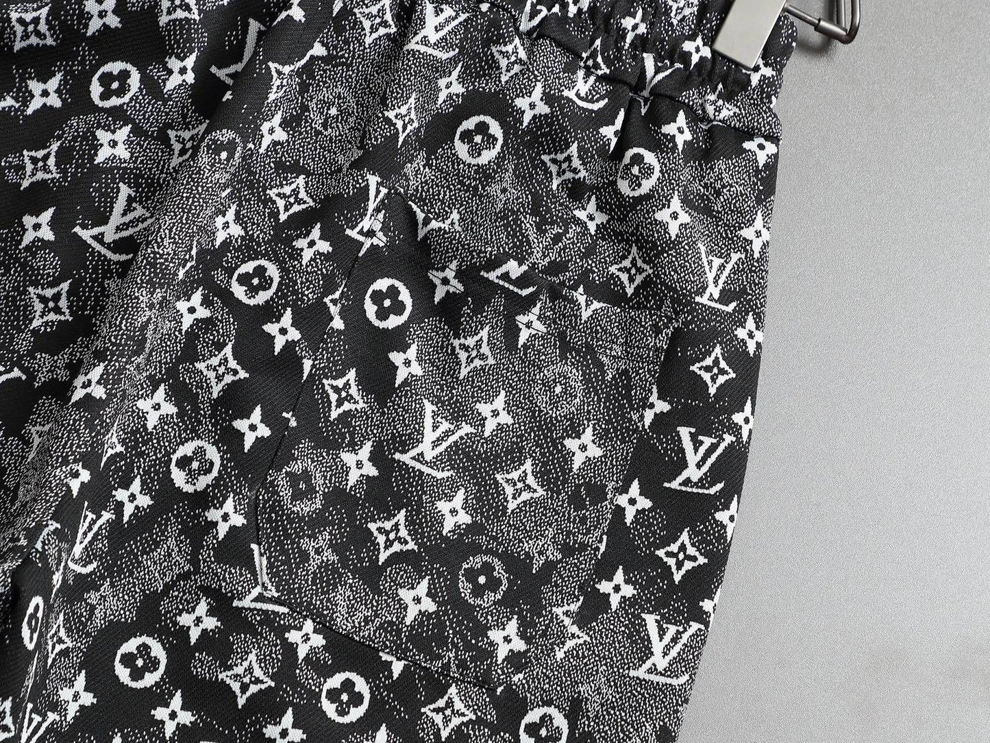 Corto Louis Vuitton