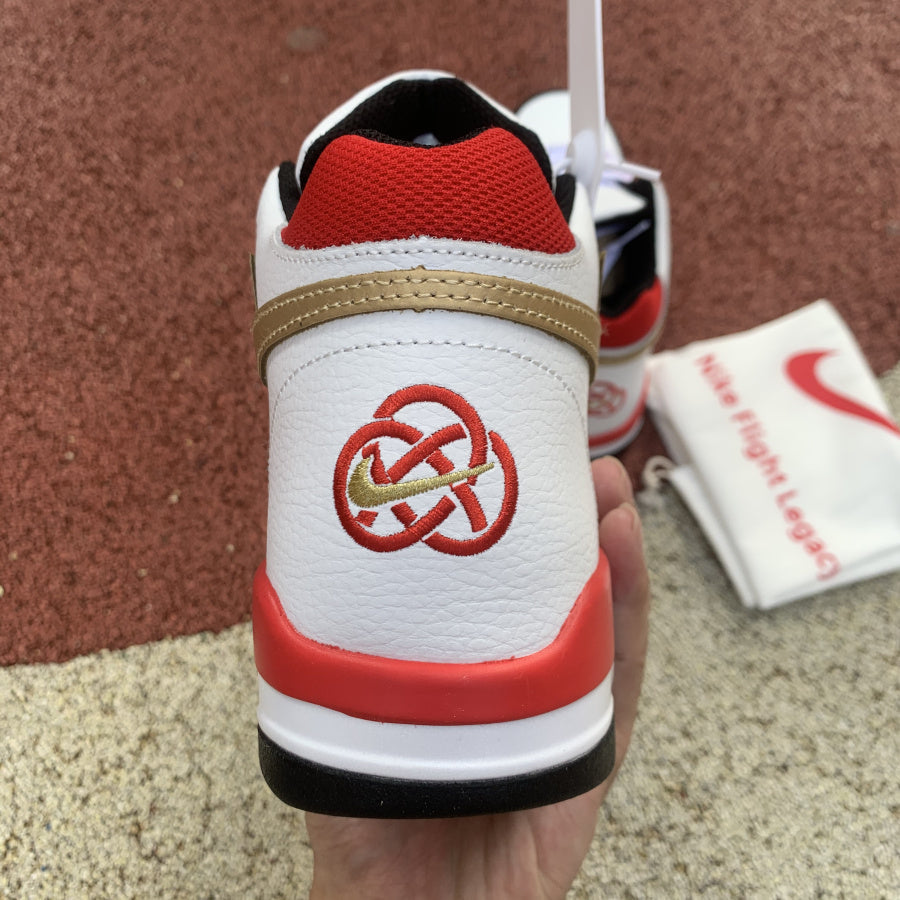 Air Jordan 4