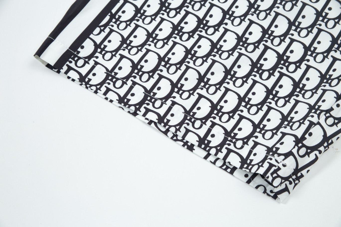 Dior Corto