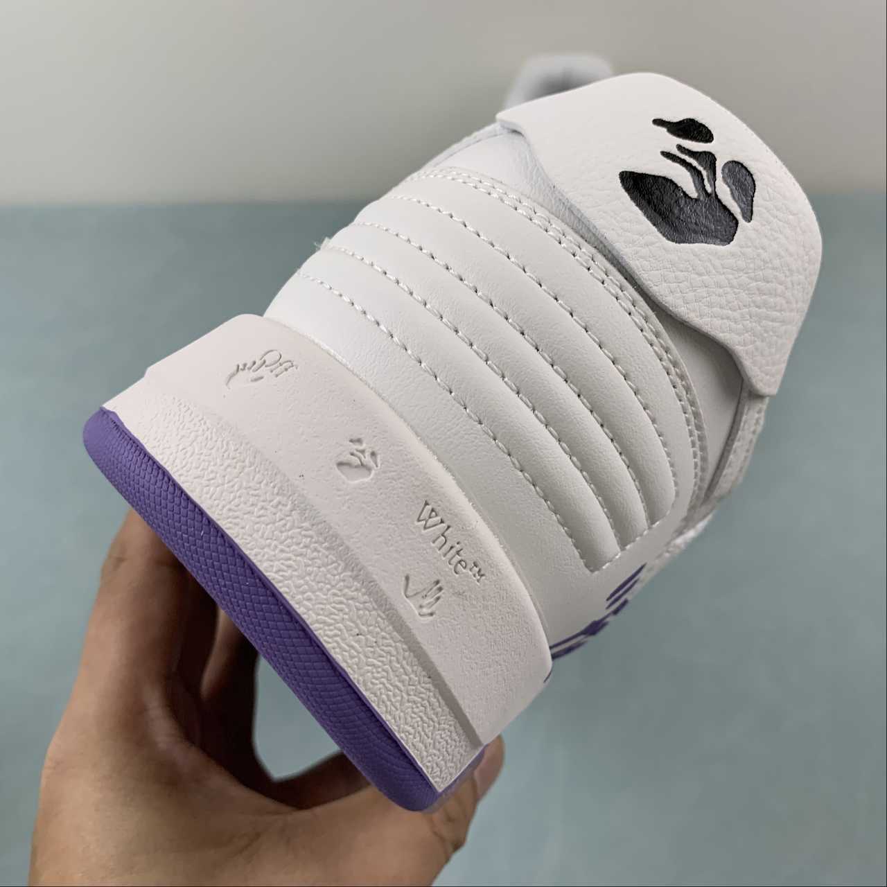 OFF-WHITE Out Of Office "000" Low
