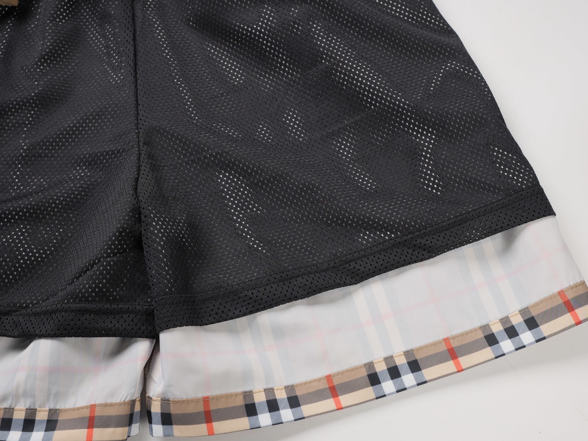 Short Burberry