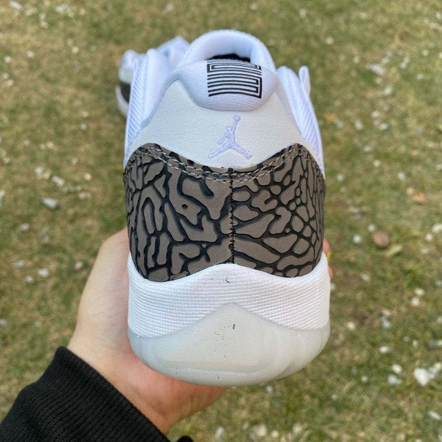 Air Jordan 11