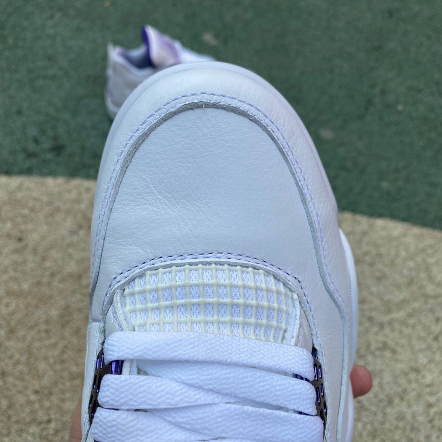Air Jordan 4